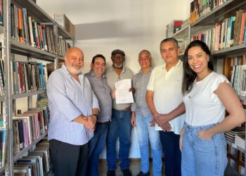 Secultur de Barra de São Francisco recebe visita de representantes da Fundação Cultural Carlos Drummond de Andrade