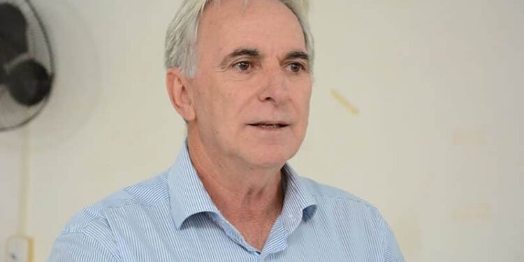 Mesmo inelegível, Amadeu Boroto lidera pesquisa em São Mateus