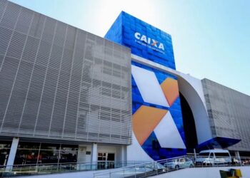 Malu Gaspar, de O Globo: “Gerentes da Caixa perdem cargo após barrarem operação ‘arriscada’ e ‘atípica’ de R$ 500 milhões”