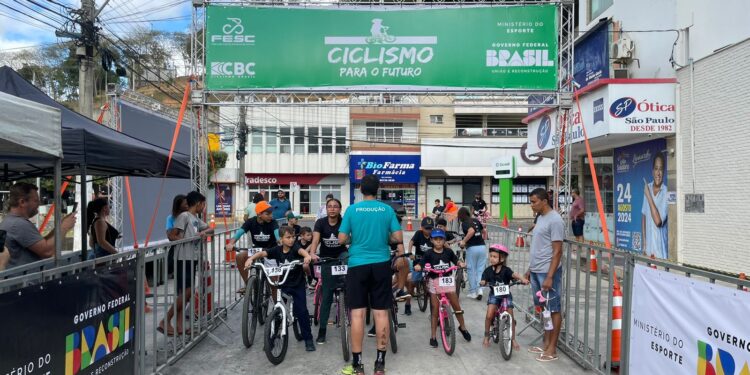 Barra de São Francisco recebe pela primeira vez evento do projeto “Ciclismo para o Futuro” Barra de São Francisco recebe pela primeira vez evento do projeto “Ciclismo para o Futuro”