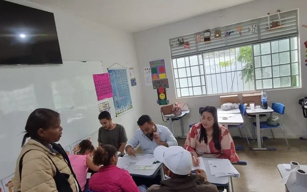Mutirão de identidade atende a 80 pessoas em Cachoerinha de Itaúnas, interior de Barra de São Francisco Mutirão de identidade atende a 80 pessoas em Cachoerinha de Itaúnas, interior de Barra de São Francisco