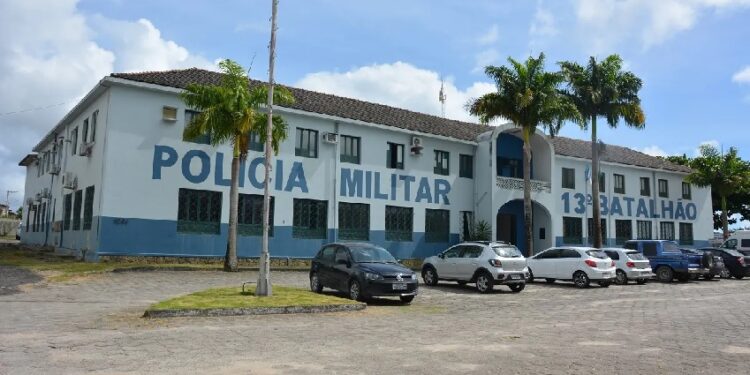 Preso em São Mateus chefe de gangue envolvido em tiroteio com duas mortes no Colina Preso em São Mateus chefe de gangue envolvido em tiroteio com duas mortes no Colina