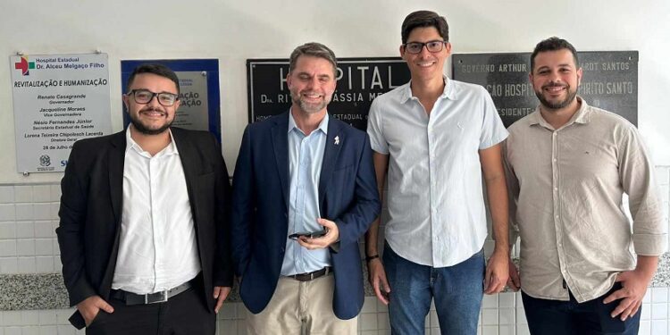 Subsecretário de Saúde de Estado Érico Sangiorgio e Deputado Mazinho dos Anjos realizam visita técnica ao hospital de Barra de São Francisco Subsecretário de Saúde de Estado Érico Sangiorgio e Deputado Mazinho dos Anjos realizam visita técnica ao hospital de Barra de São Francisco