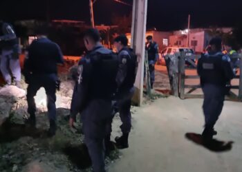Cinco presos em flagrante pela PM por tráfico de drogas em Água  Doce do Norte