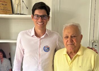 Ferraço: Mazinho com o mestre dos magos