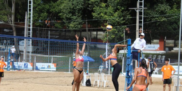 Brasileiro Interclubes de vôlei de praia sub-17 acontece até domingo (4), no Clube AEST