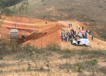 Uma pessoa morre e outra fica ferida após soterramento em Águia Branca