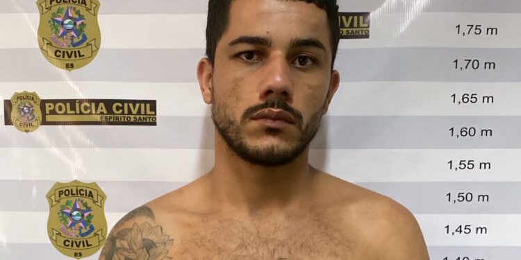 PC captura homem que matou dois índios no ES e se escondeu em favela do Rio