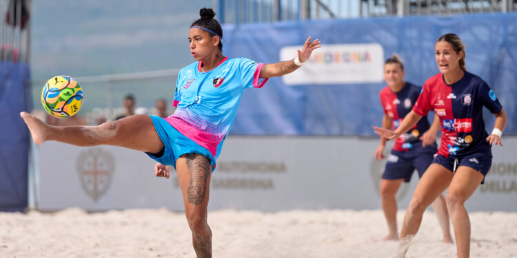 São Pedro vence o Cagliari-ITA e avança à final do Mundial de Clubes de beach soccer