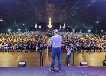 Mais 2 mil alunos concluem cursos profissionalizantes do Qualificar ES