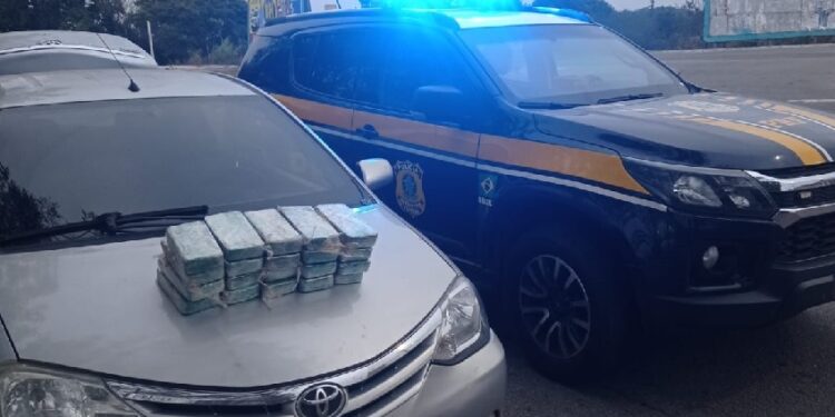 Mais uma apreensão de drogas pela PRF na Safra: a terceira na região em uma semana