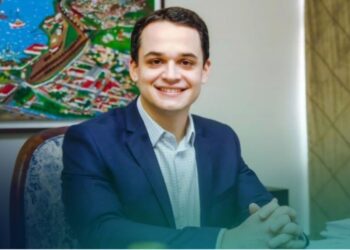 Futura projeta Pazolini reeleito no primeiro turno em Vitória