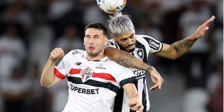 Libertadores: Botafogo pressiona mas fica no empate com o São Paulo