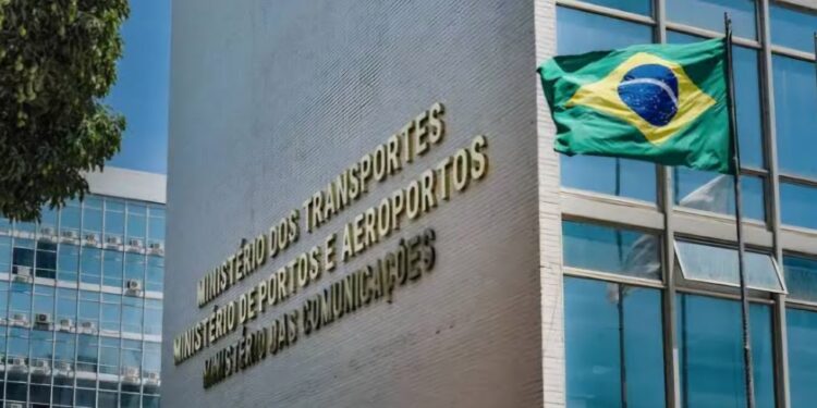 Ferrovias autorizadas terão aporte de recursos públicos, propõe Ministério dos Transportes Ferrovias autorizadas terão aporte de recursos públicos, propõe Ministério dos Transportes