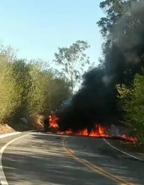 Morre segunda vítima de acidente com veículos incendiados em São Mateus