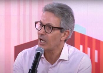 Mais uma bola fora de Zema: para ele, Bolsa Família atrapalha empresários