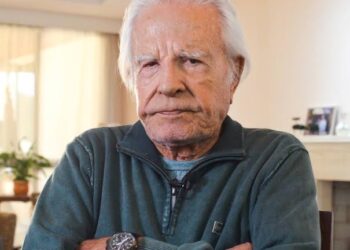 Morre o jornalista Cid Moreira, um dos rostos mais icônicos da televisão brasileira, aos 97 anos