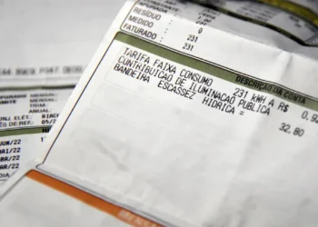 Consumidor vai receber desconto na conta de energia em janeiro; entenda