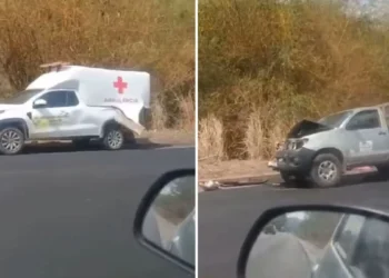Paciente de 82 anos morre após caminhonete atingir ambulância em acidente na BR-259, em Colatina