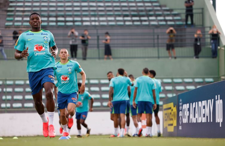 Rafael Ribeiro/CBF/Direitos Reservados Luiz Henrique, seleção brasileira, atacante, treino Bezerrão - em 13/10/2024