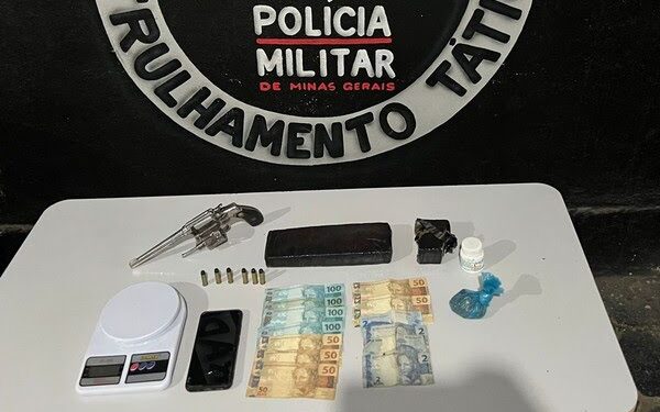 Polícia Militar prende jovem que aliciava caseiro de fazenda, em Mantena, a esconder drogas