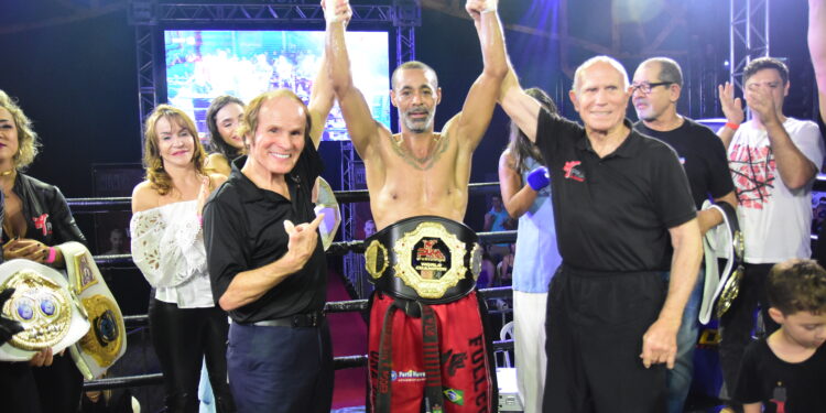 Laécio Nunes vai entrar para o Hall da Fama do kickboxing em evento na Argentina