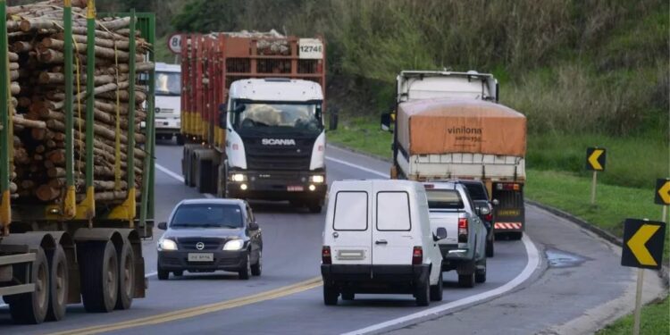 Grupo que até hoje não fez a BR 101 no ES ganha Nova Raposo em SP Grupo que até hoje não fez a BR 101 no ES ganha Nova Raposo em SP