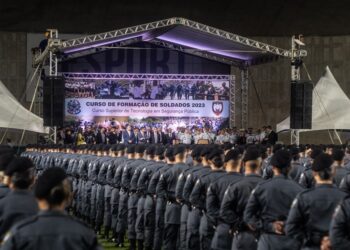 Governo do Estado realiza formatura de mais de 900 novos soldados da Polícia Militar