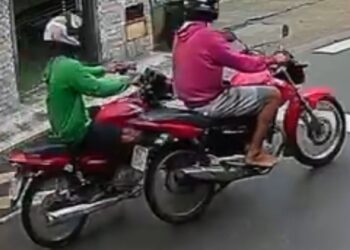 Êpa! Amigos roubam moto achando que estavam recuperando veículo de um deles