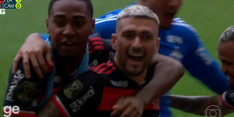 Em dia de Gabigol, Fla abre vantagem sobre o Galo na Copa do Brasil Em dia de Gabigol, Fla abre vantagem sobre o Galo na Copa do Brasil