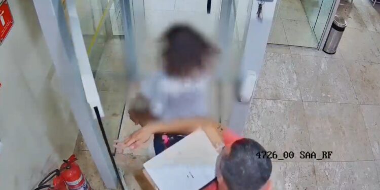 Saiba quem é o gerente que furtou R$ 1,5 milhão do BB em Vitória; veja vídeos Saiba quem é o gerente que furtou R$ 1,5 milhão do BB em Vitória; veja vídeos