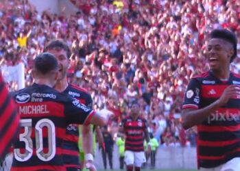 Fla vence mais uma e tira o Inter da briga pelo título