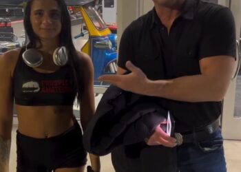 Lutadora capixaba Brenda Games encanta Chael Sonnen e entra na mira do UFC