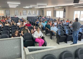Secretaria de Saúde de Barra de São Francisco capacita profissionais da Saúde para o SUS Digital que será lançado em 2025
