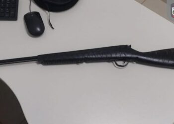 Polícia Militar apreende espingarda de fabricação caseira em Água Doce do Norte