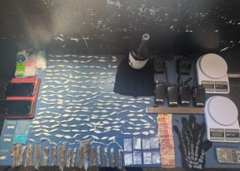 Menina de 16 anos é presa em flagrante pela PM em “boca de fumo” em João Neiva