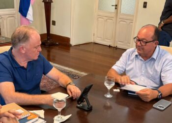 Erivan busca apoio do governador para obras de infraestrutura em Conceição da Barra