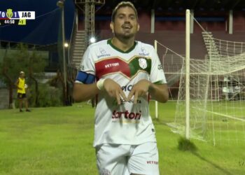 Jaguaré sai na frente, mas cede empate ao Vilavelhense