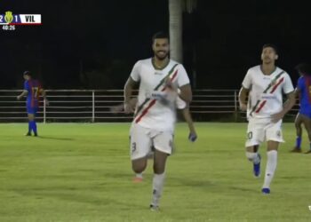 Real vence a primeira no Capixabão: 2 a 1