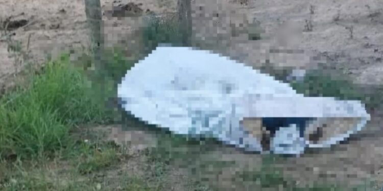 Homem é morto a tiros na frente de casa em São Mateus Homem é morto a tiros na frente de casa em São Mateus