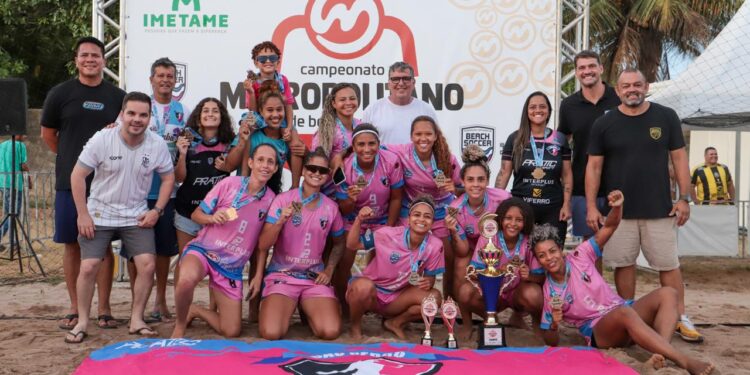 São Pedro bate o Estadual e fatura o penta do Metropolitano de beach soccer feminino São Pedro bate o Estadual e fatura o penta do Metropolitano de beach soccer feminino