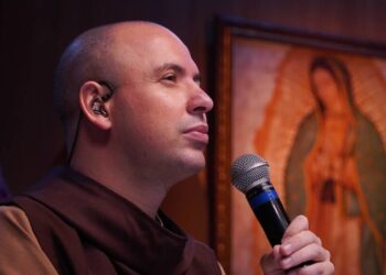 Frei Gilson: saiba mais sobre polêmica envolvendo fieis de paróquia capixaba