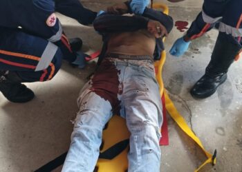 Homem sofre choque elétrico durante instalação de placa solar no Centro de Mantena