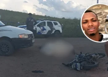 Câmera flagra morte de jovem em acidente entre carro e moto em Ecoporanga