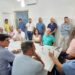 Enivaldo reúne lideranças para discutir desenvolvimento regional e 2026