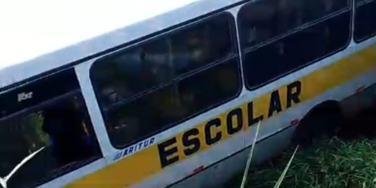 Montanha suspende transporte escolar e aulas pesenciais Montanha suspende transporte escolar e aulas pesenciais