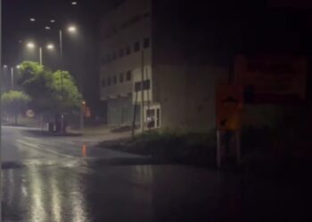 Noite de sábado em Mantena tem registro de queda de energia e acidente de moto