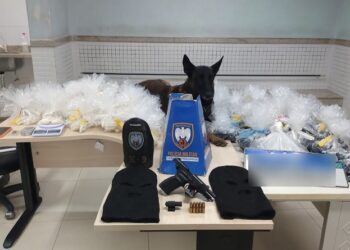 PM prende homem e apreende 6 mil pinos de cocaína em Cariacica