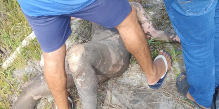 Funcionário morre em explosão de fábrica de fogos no Norte do Estado; veja vídeos Funcionário morre em explosão de fábrica de fogos no Norte do Estado; veja vídeos