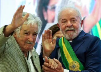 Morte de Mujica cancela vinda de Lula ao ES